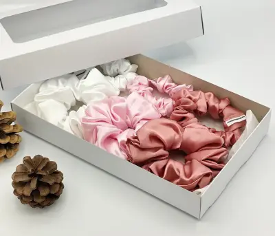 Scrunchies gumičky saténové v růžové barvě - 6ks