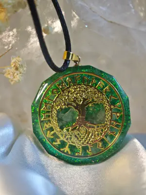 Přívěsek strom života